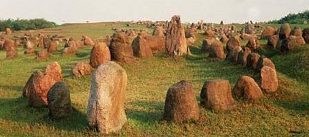 Vikingen%20-%20begraafplaats%2001%20in%20Denemarken