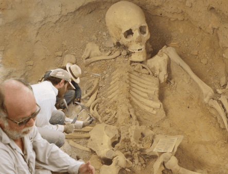 giant-nephilim-skelleton-found